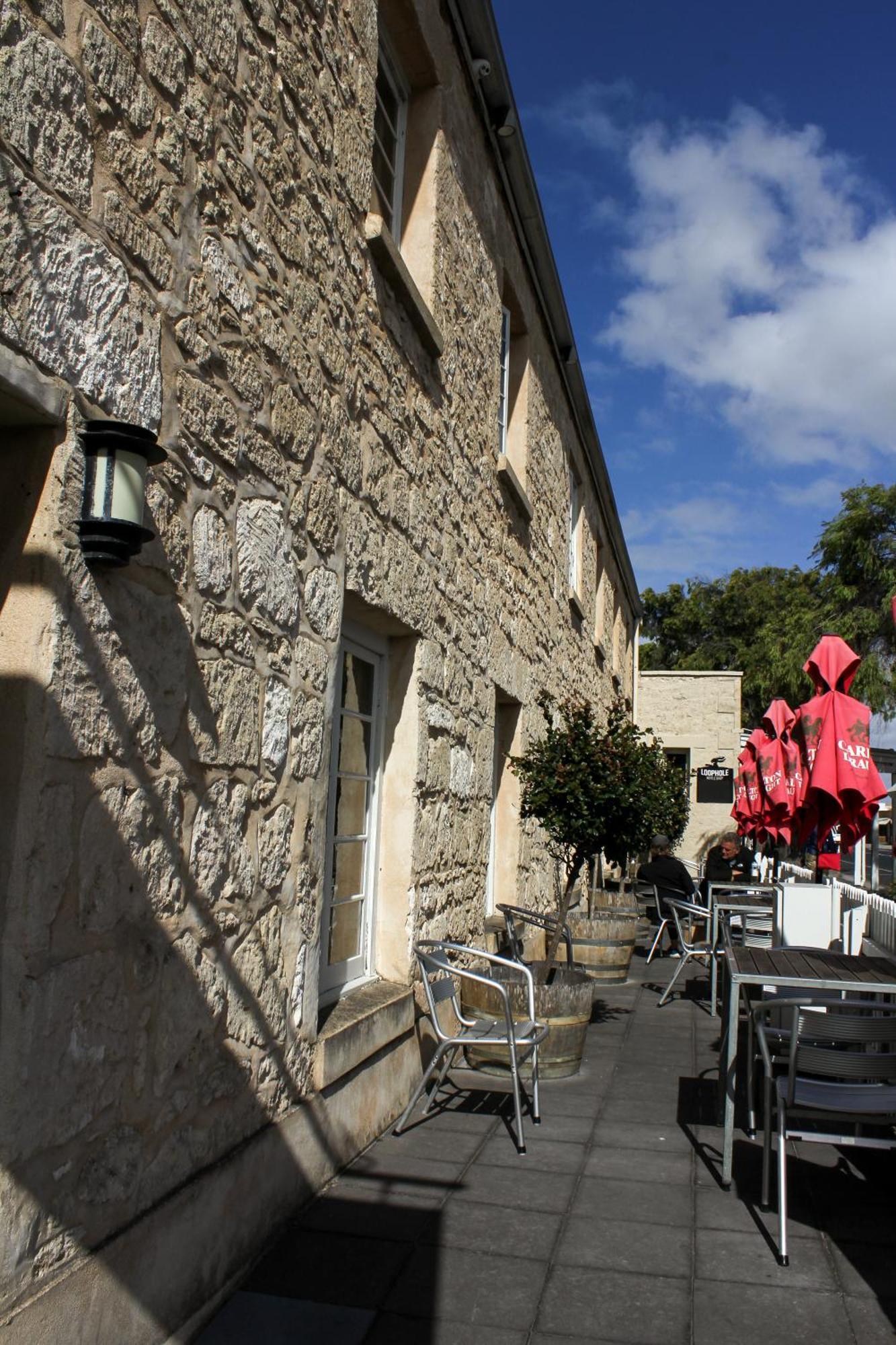 Caledonian Inn Robe Exterior foto