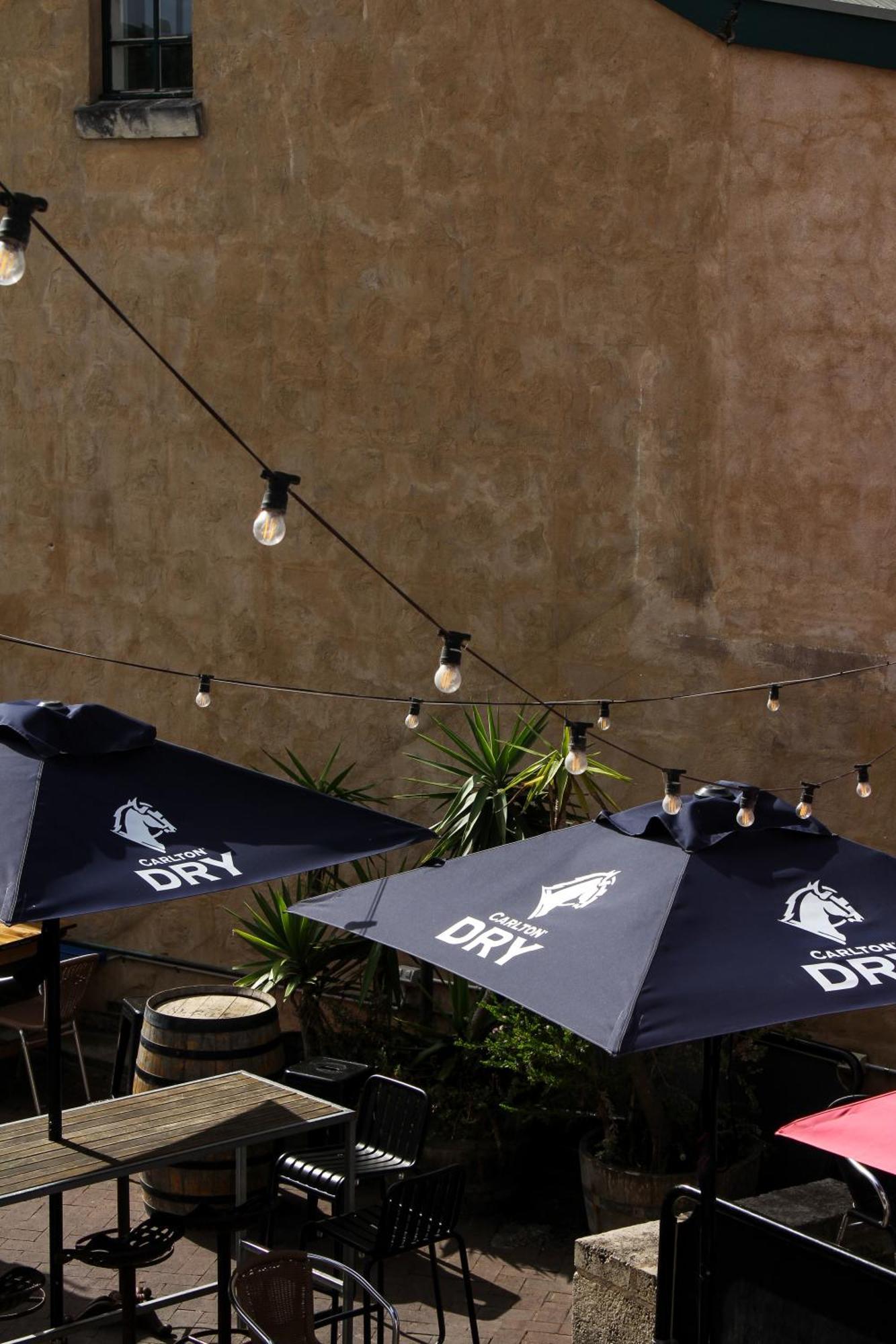 Caledonian Inn Robe Exterior foto